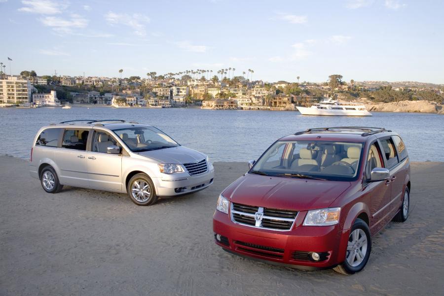  Dodge Grand Caravan 2008 года  (фото 36 из 44)